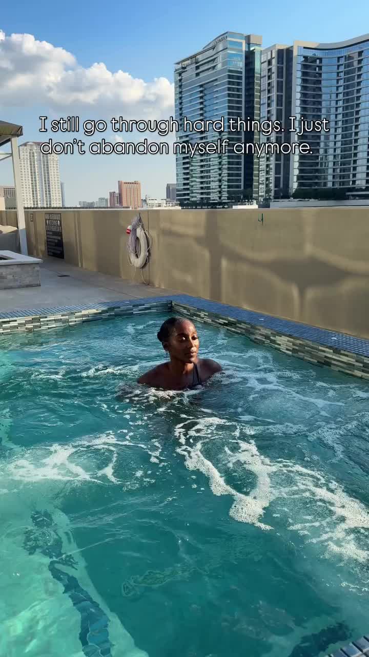 @NathalieNicoletv