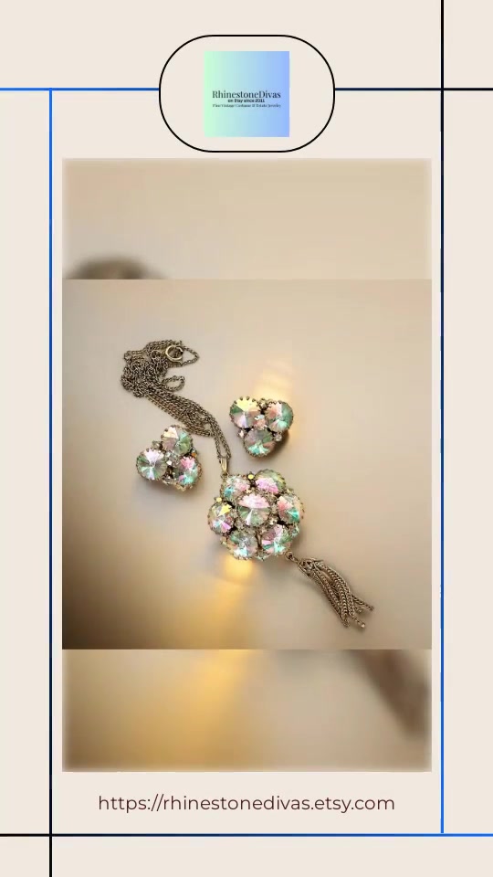 @RhinestoneDivas on Etsy