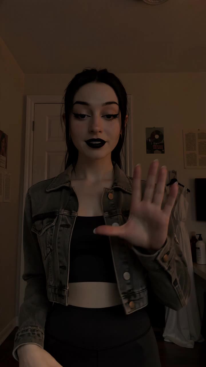 @gothprincesslola