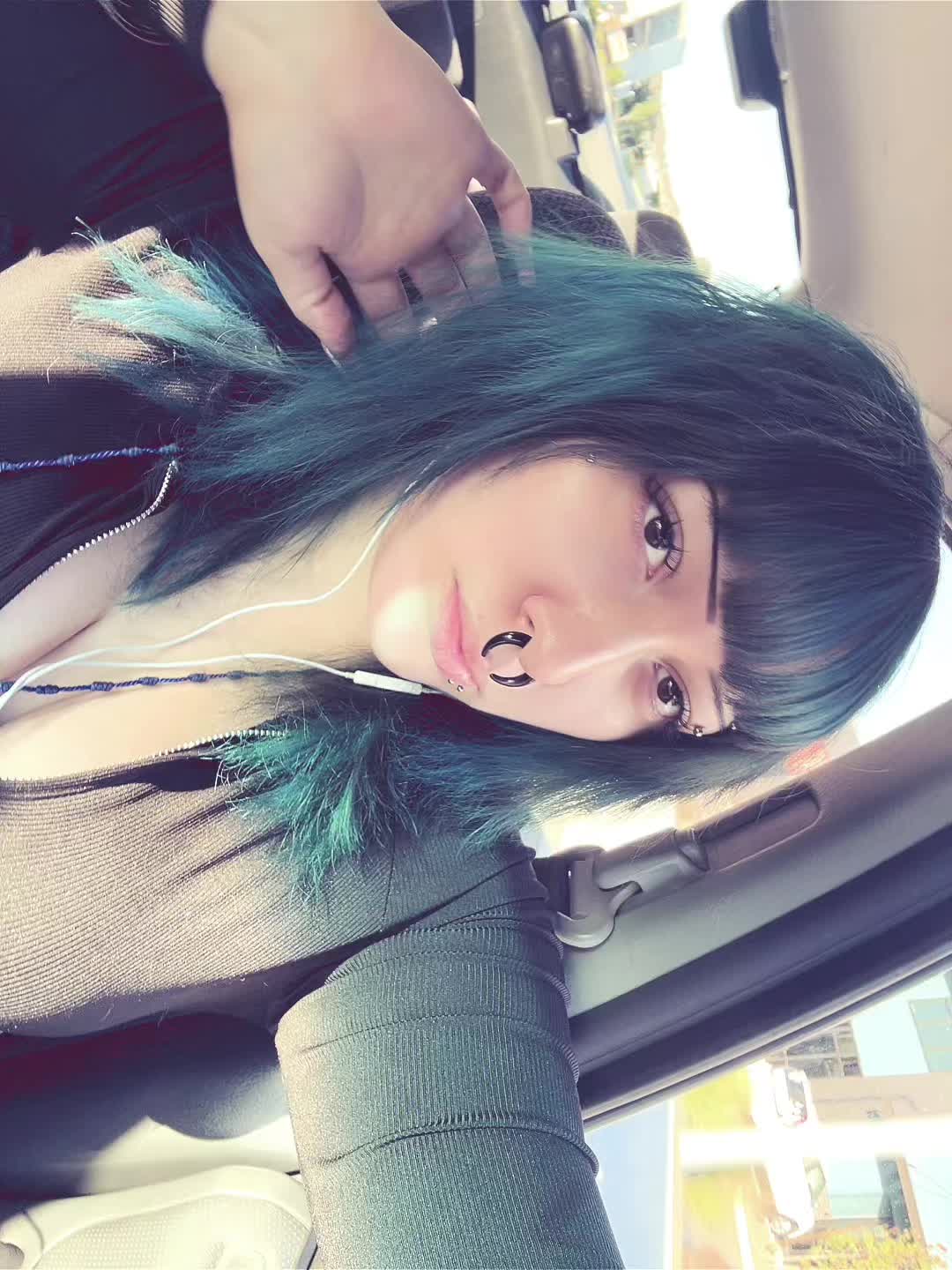 @🎀