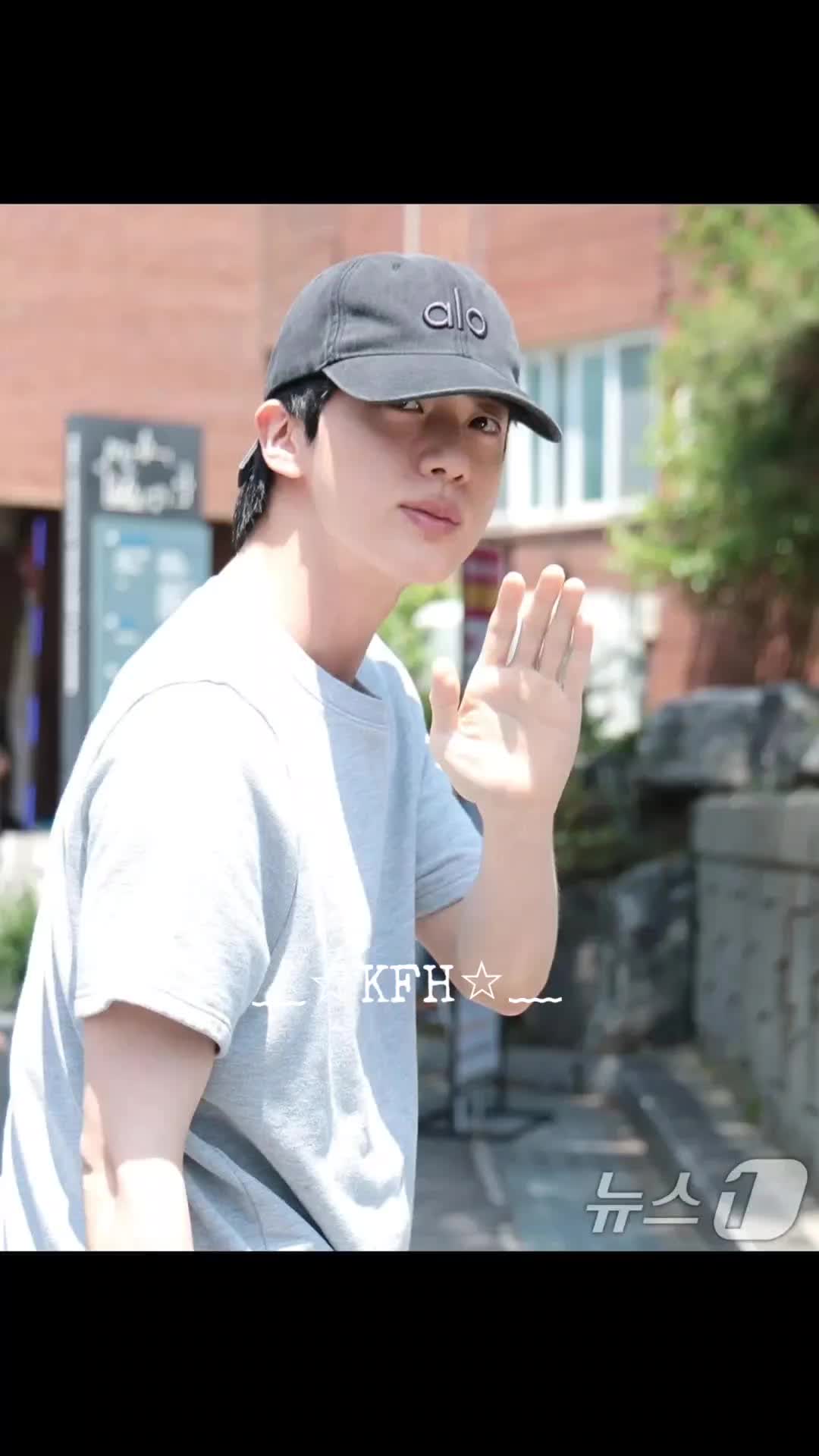 @🇮🇩KimFitriHanyy🦙🇹🇼