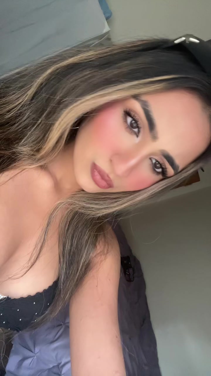 @Krisha ⋆˙⟡