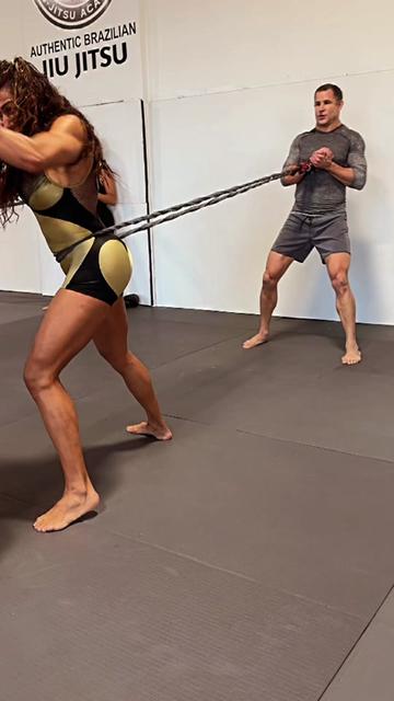 @Alixrfitness