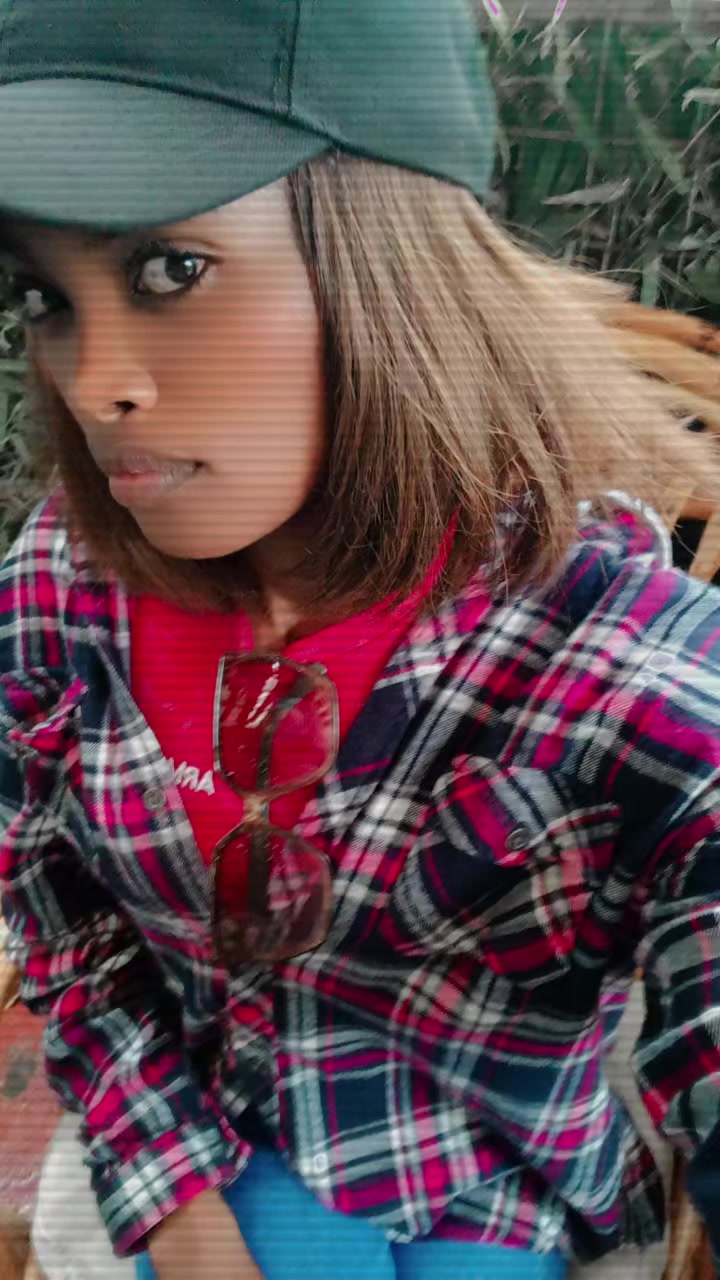 @Africtess