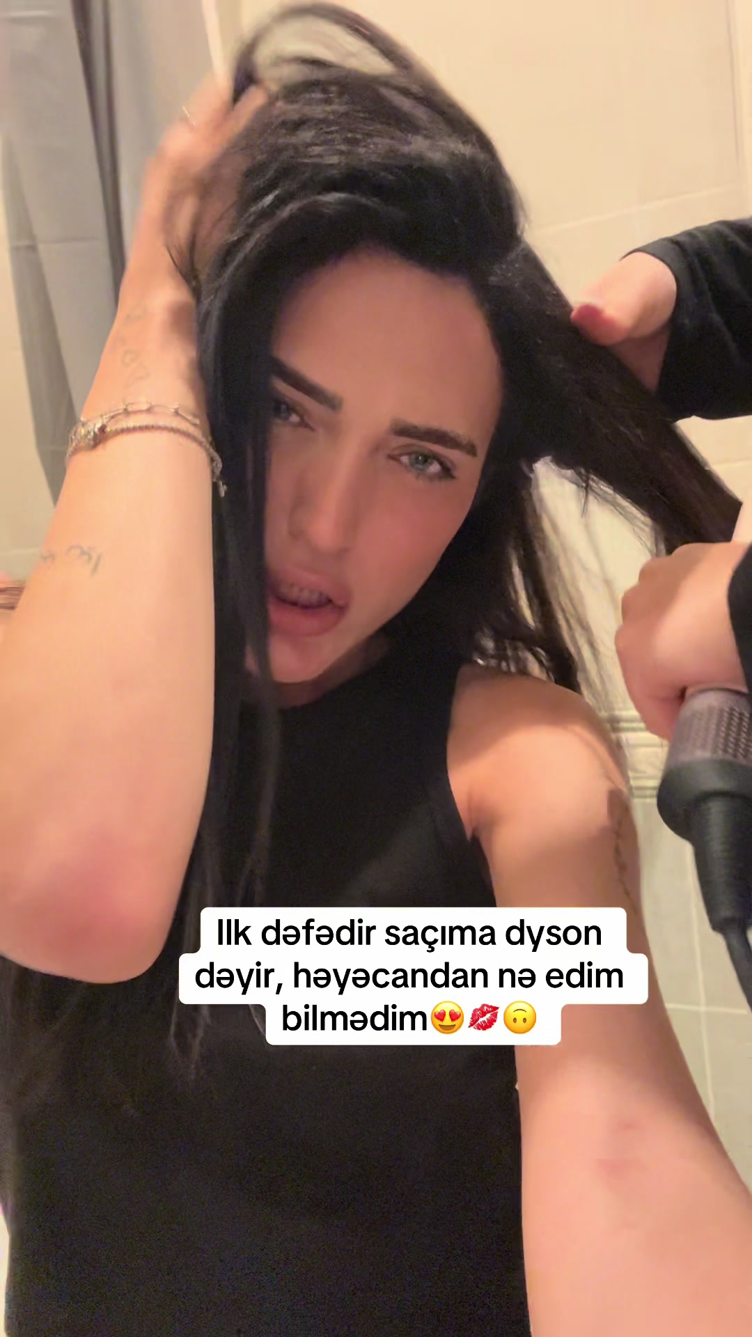 @Miray Daniz