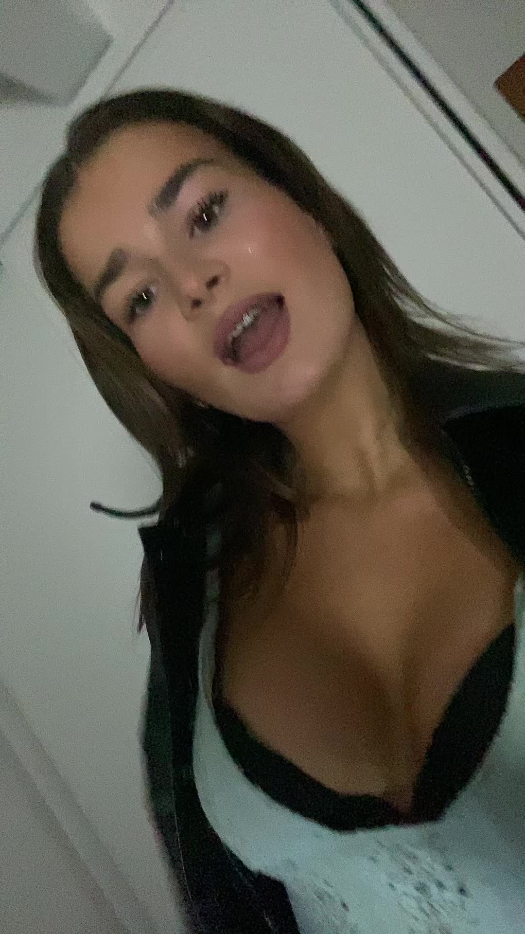 @evie
