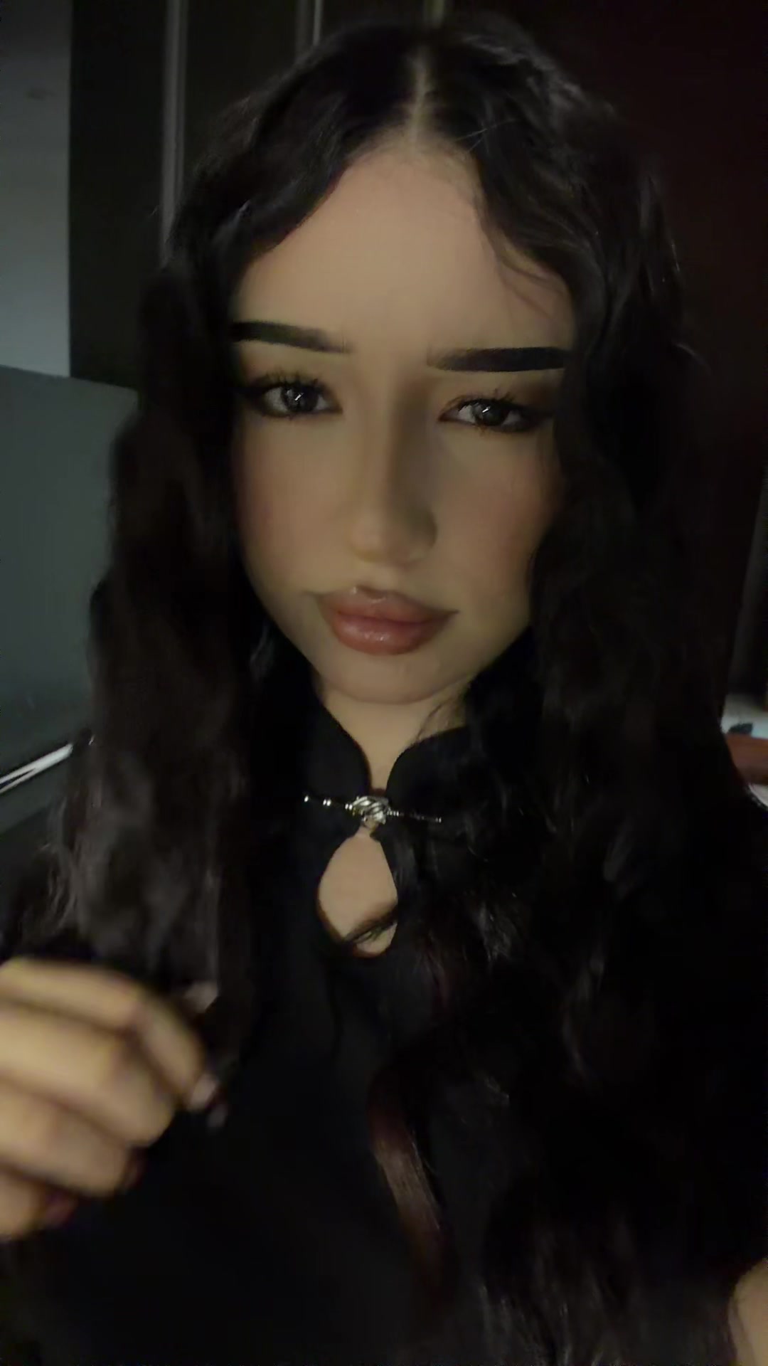 @moonay