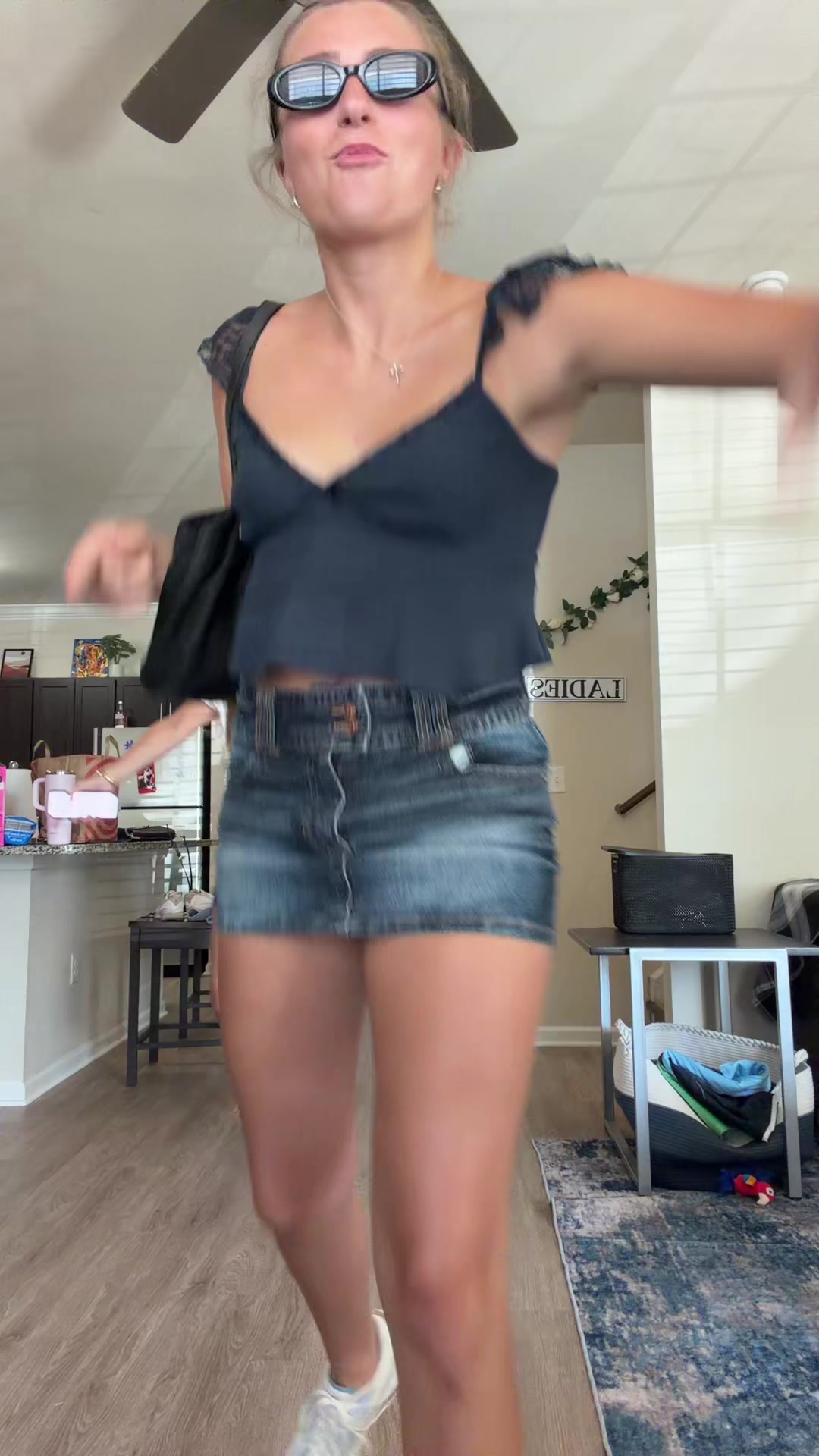 @stellhenry
