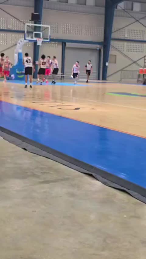 @Nicky 🌸👑🏀