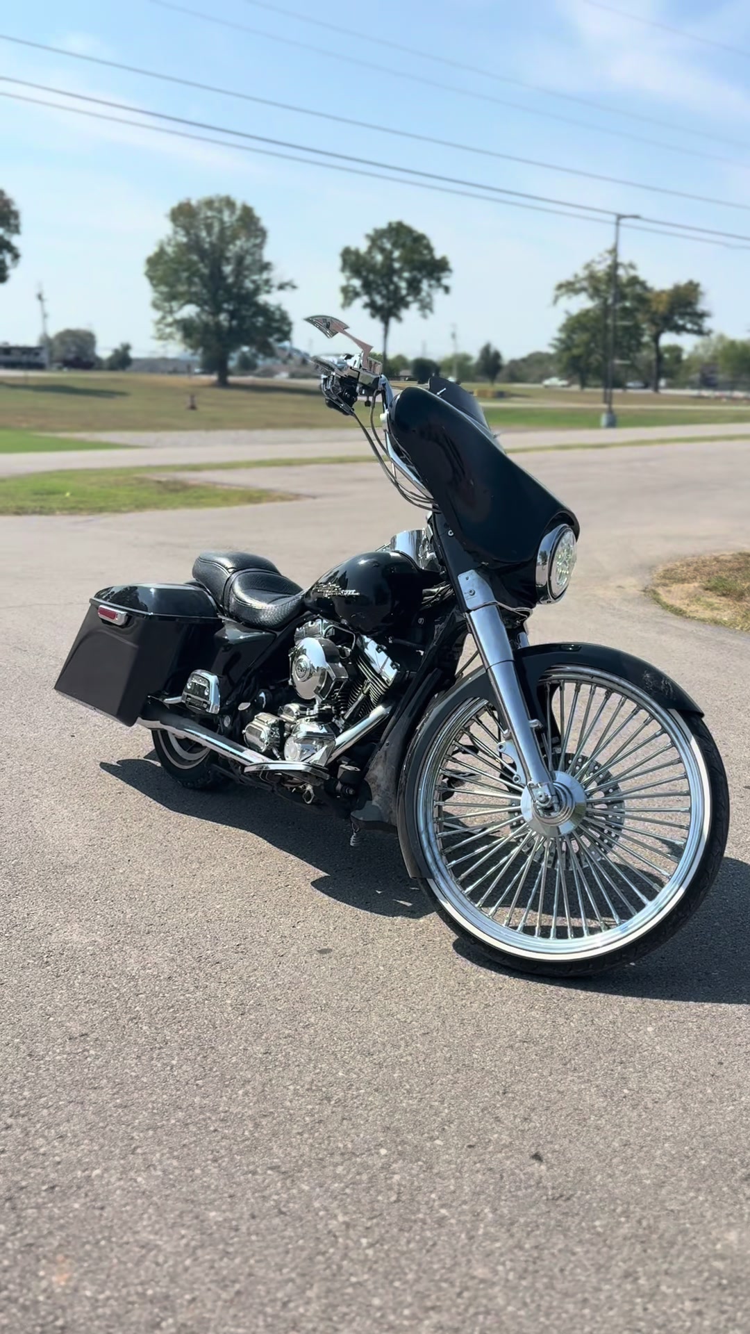 @That.red.obs.step side
