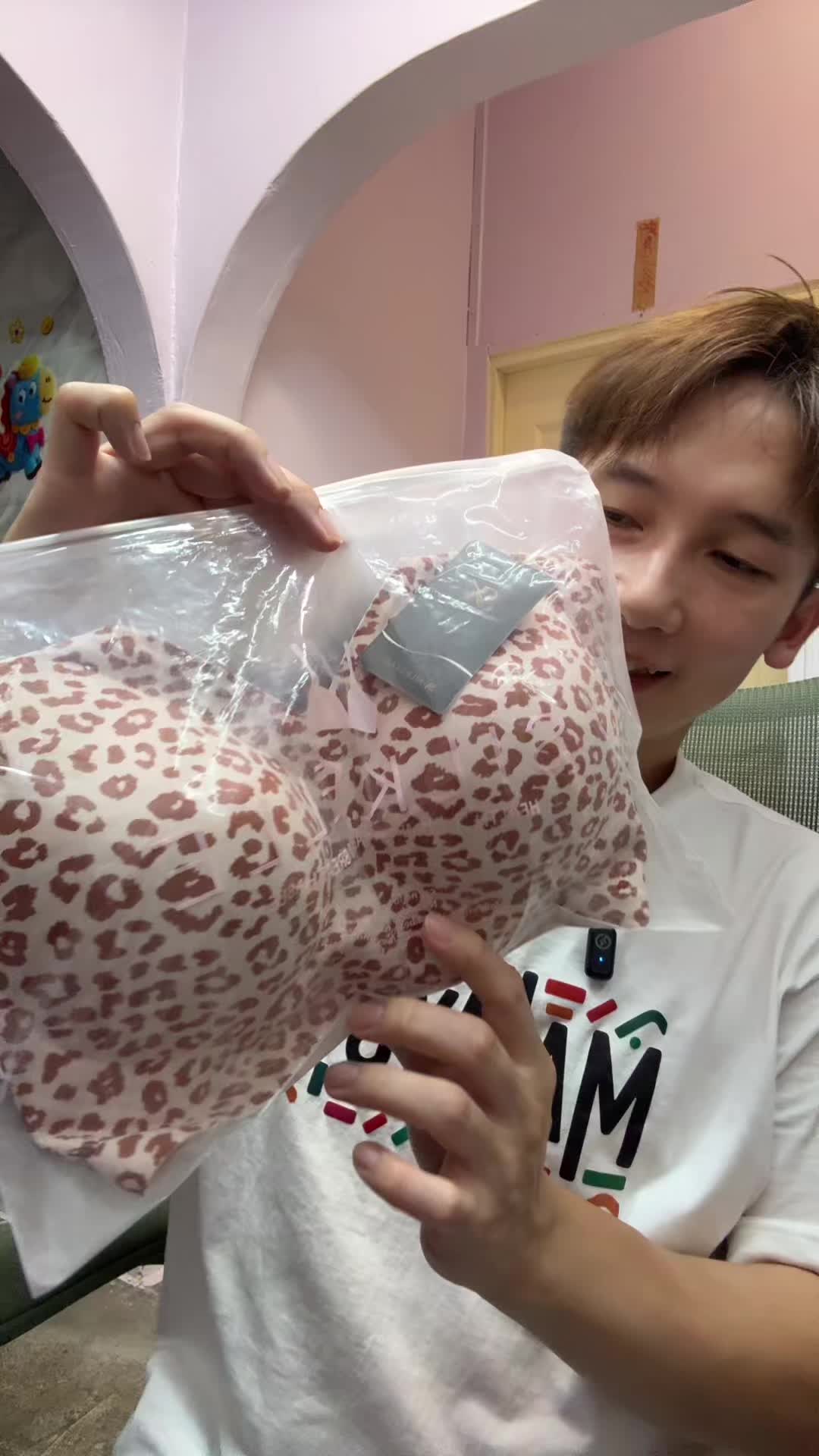 @伍哥