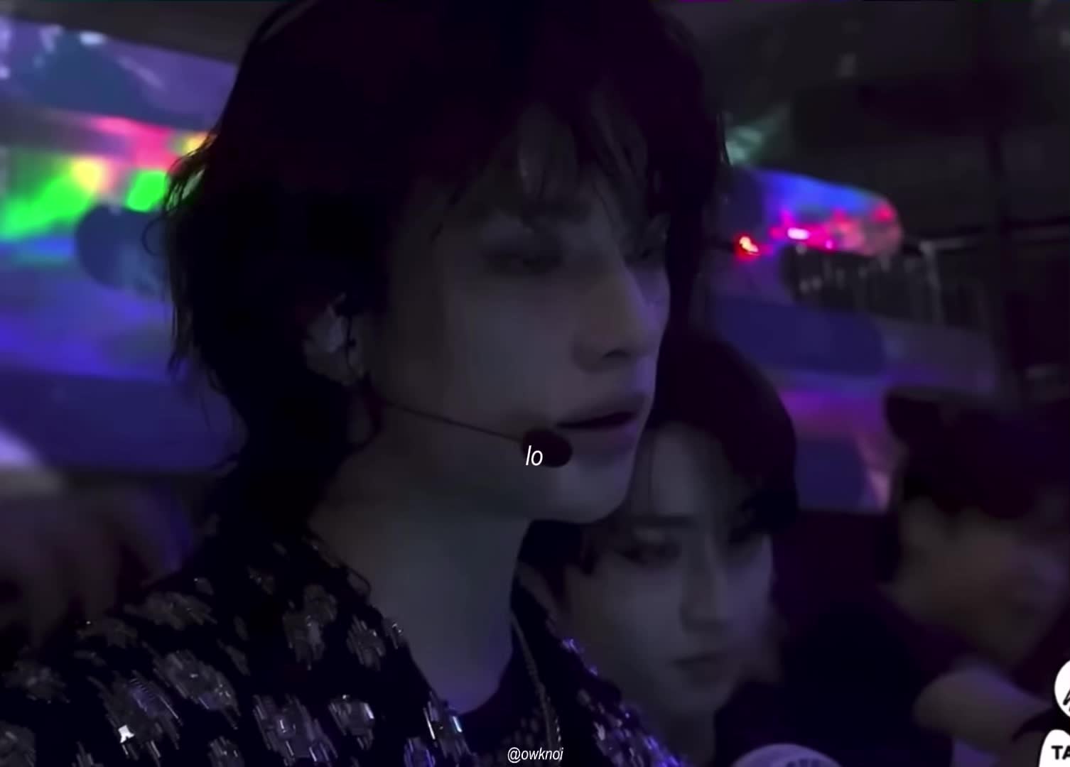 @♫