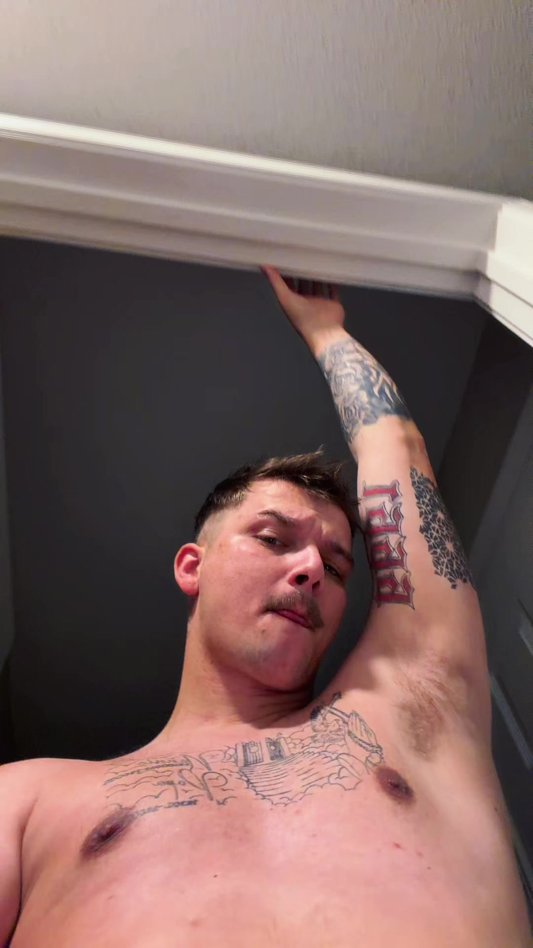 @DOBBYTHEFR33ELF
