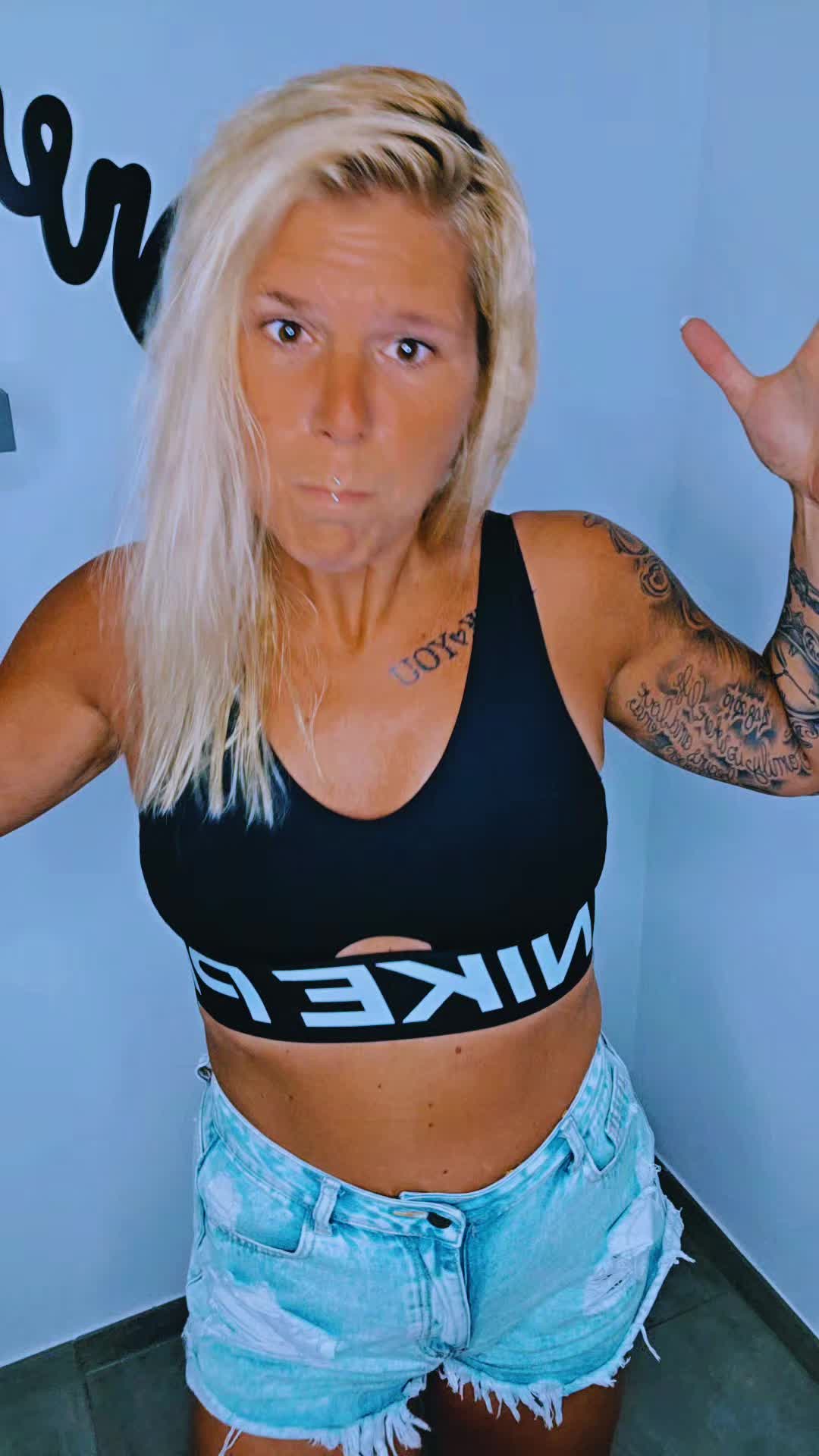 @💛_goldengirl_💛