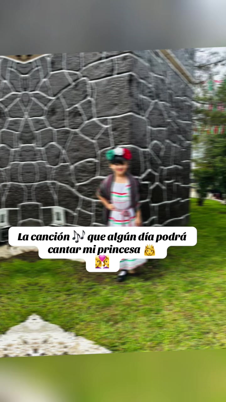 @Isela