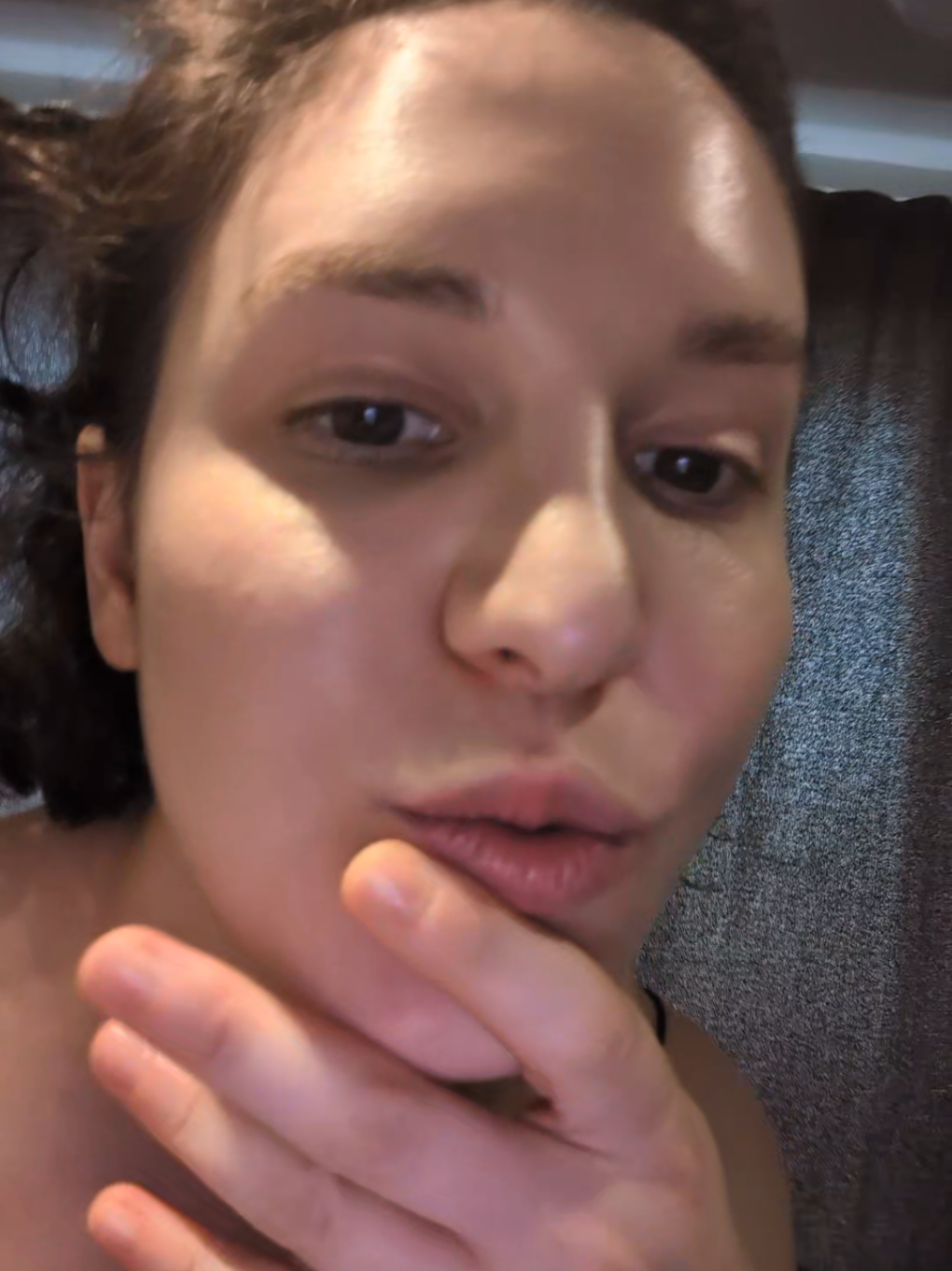 @T