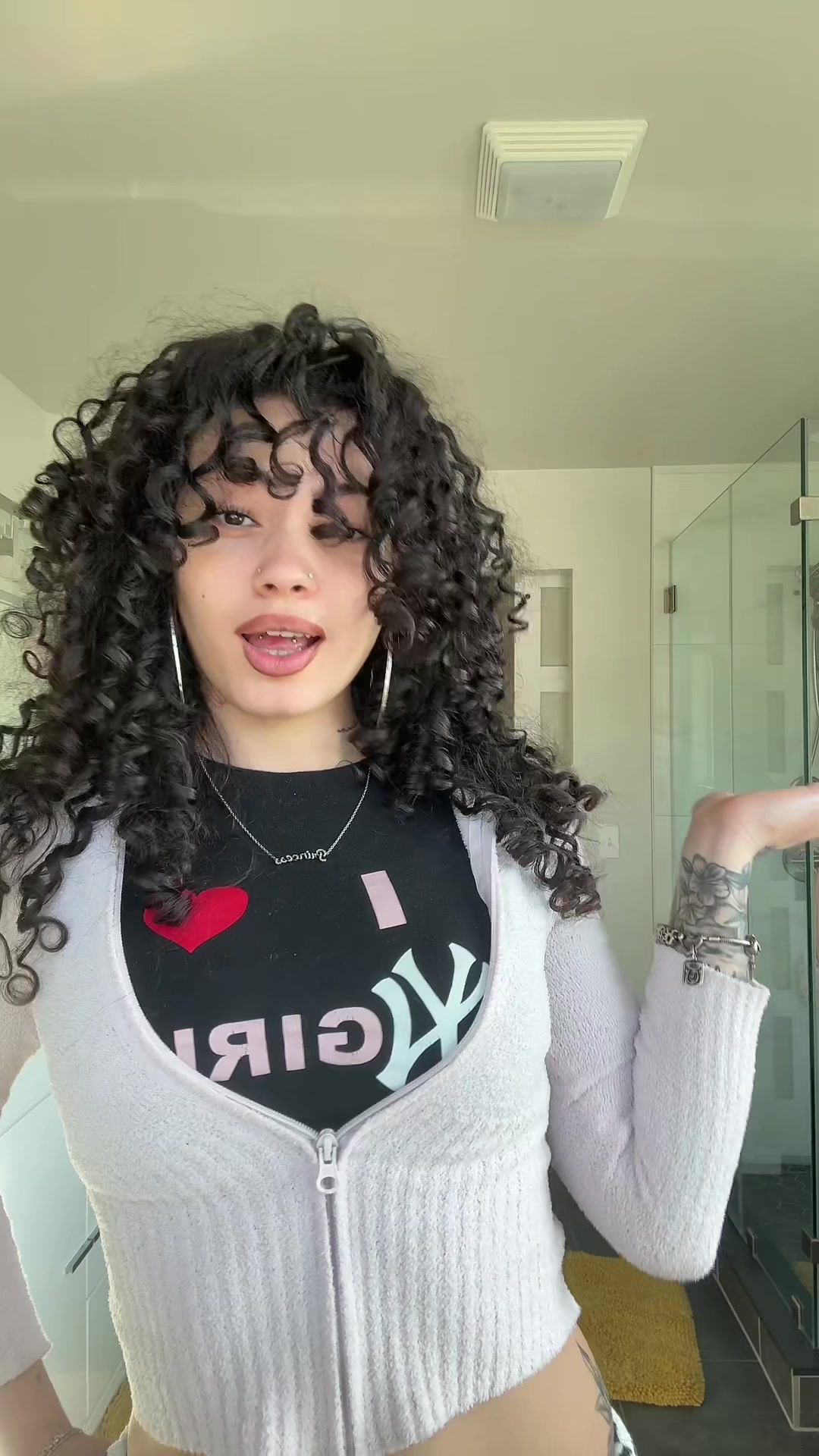 @Yasmeen 🇵🇷
