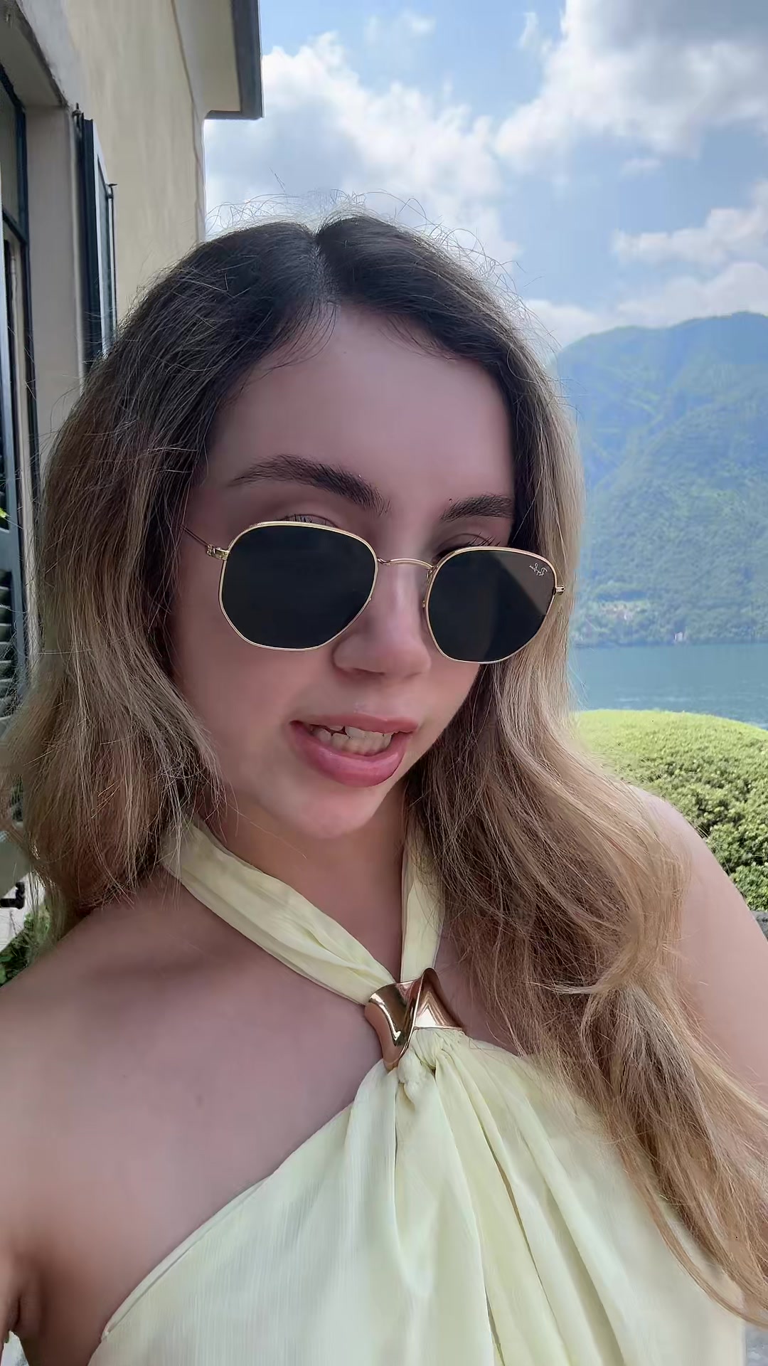 @Mónica