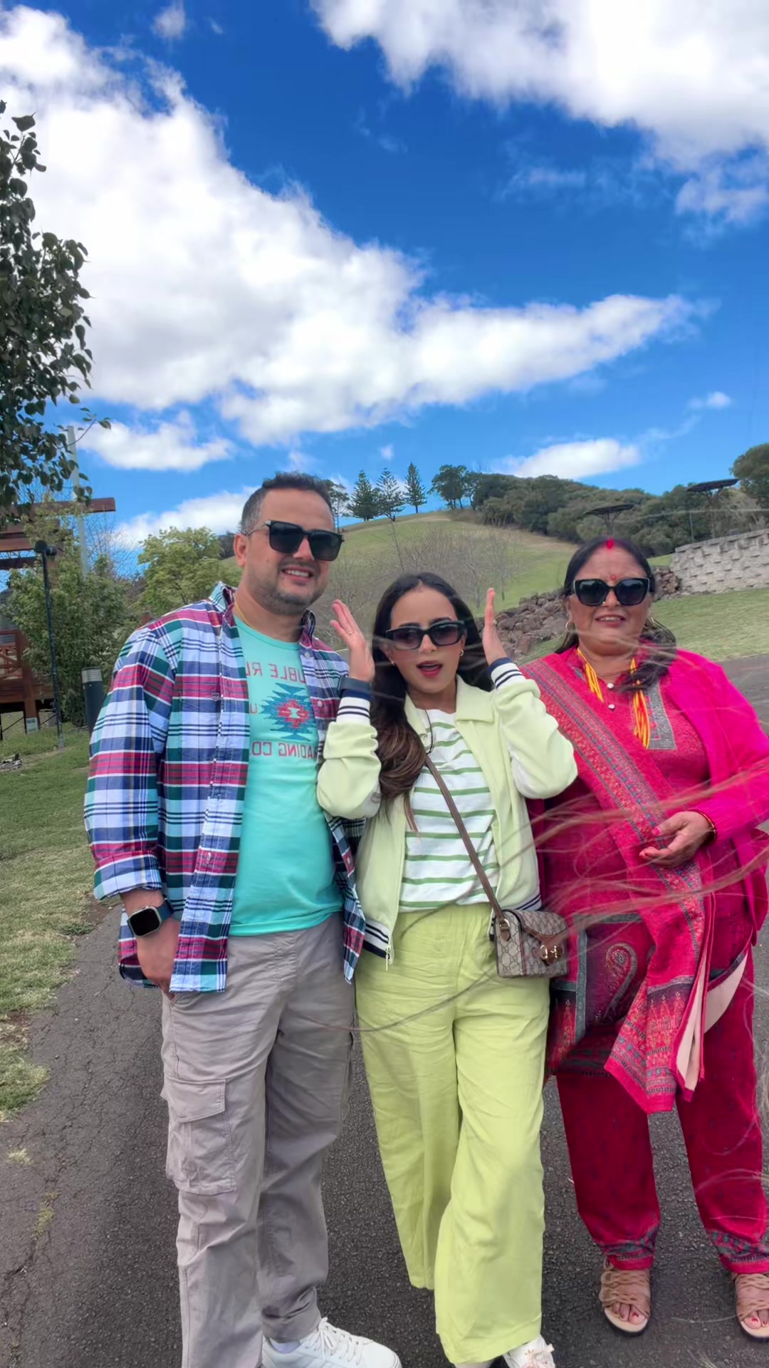 @SimranRoshan❤️