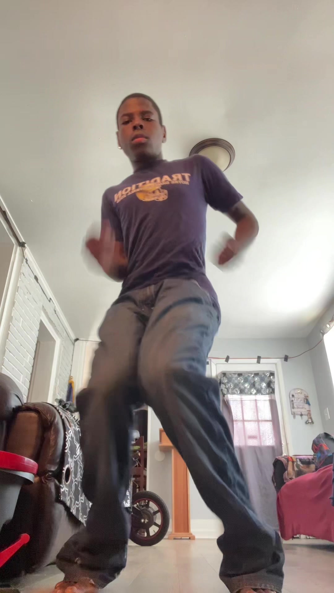 @presshandstands7