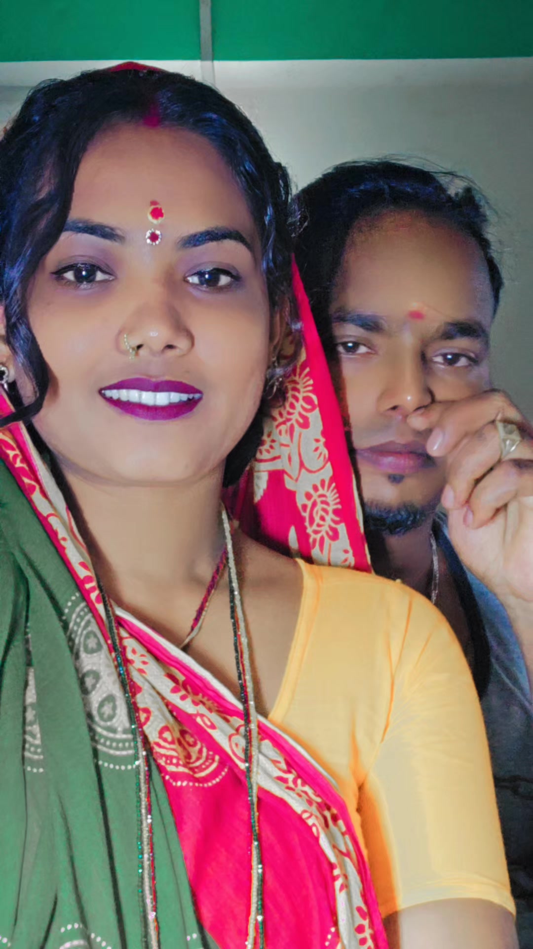 @lovely Anisha 44