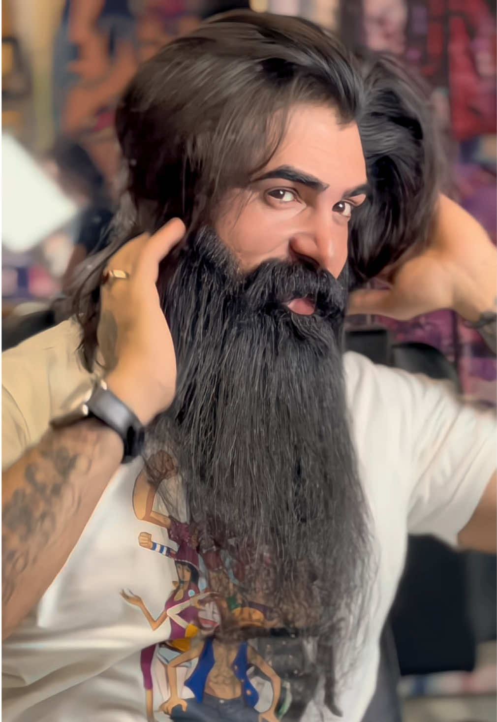 @Tail Waly Hair Art