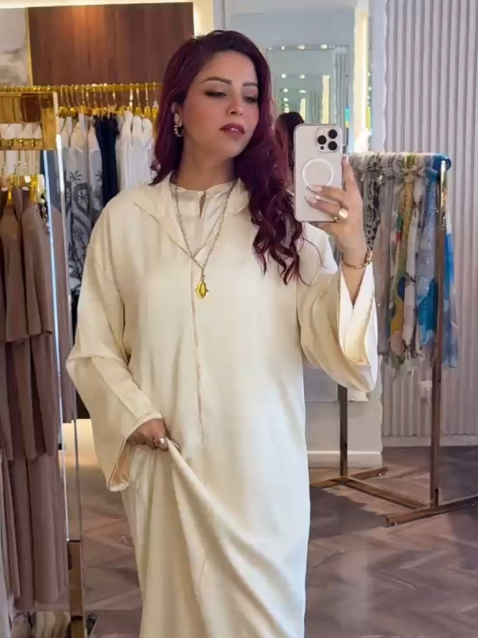 @VALENTINA