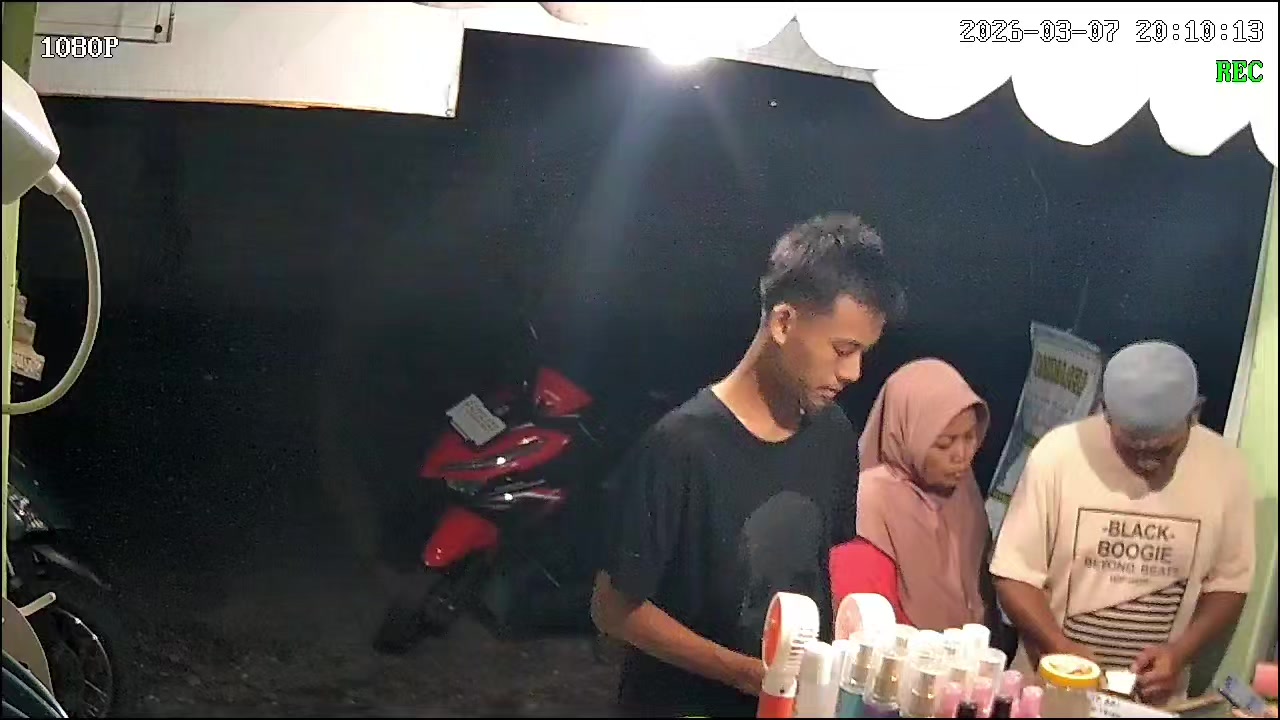 @Mbak N