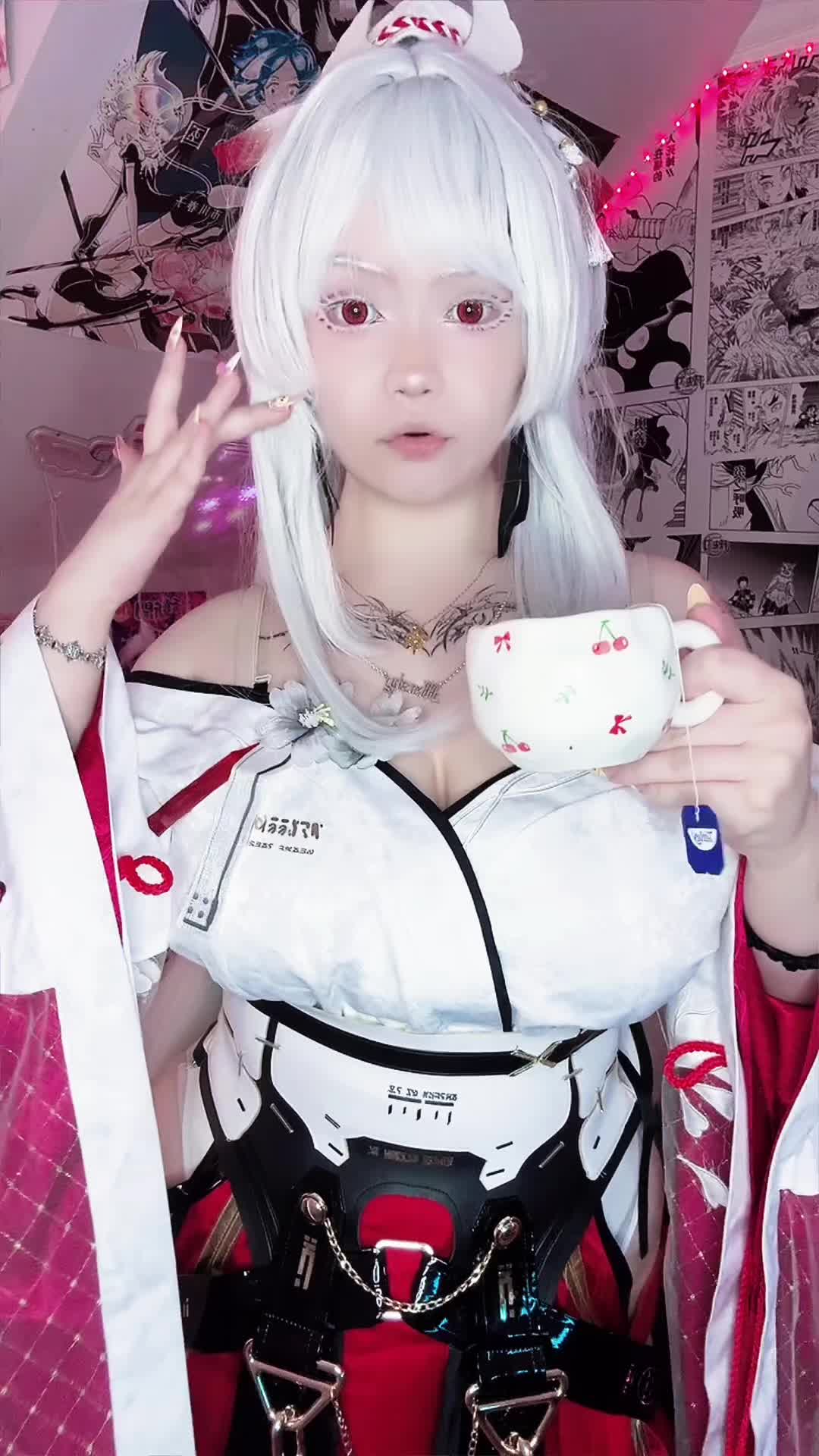 @twitch.tv/milkienyan