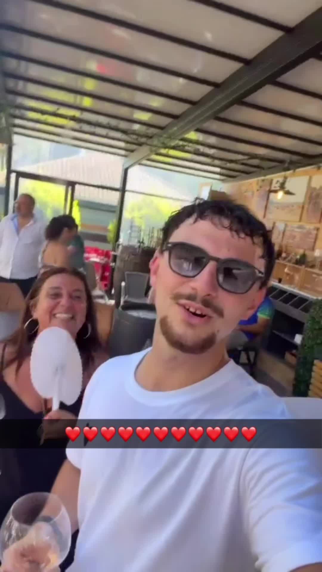 @Bélinda