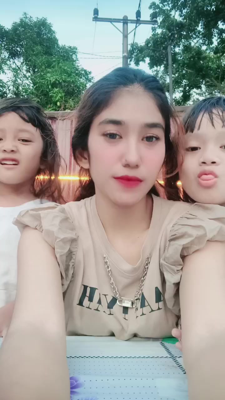 @Mayaagustina