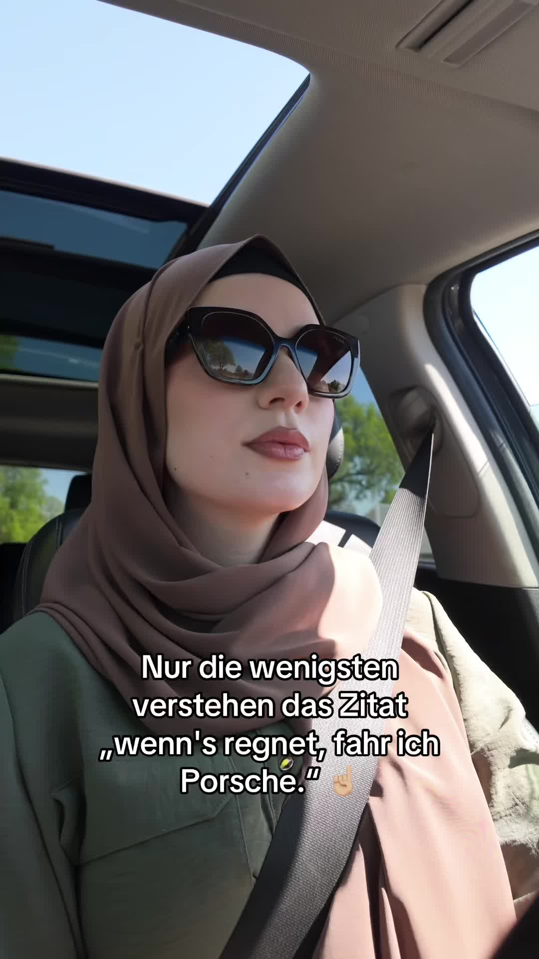 @Kübra 🦋 | Creator & Lawyer