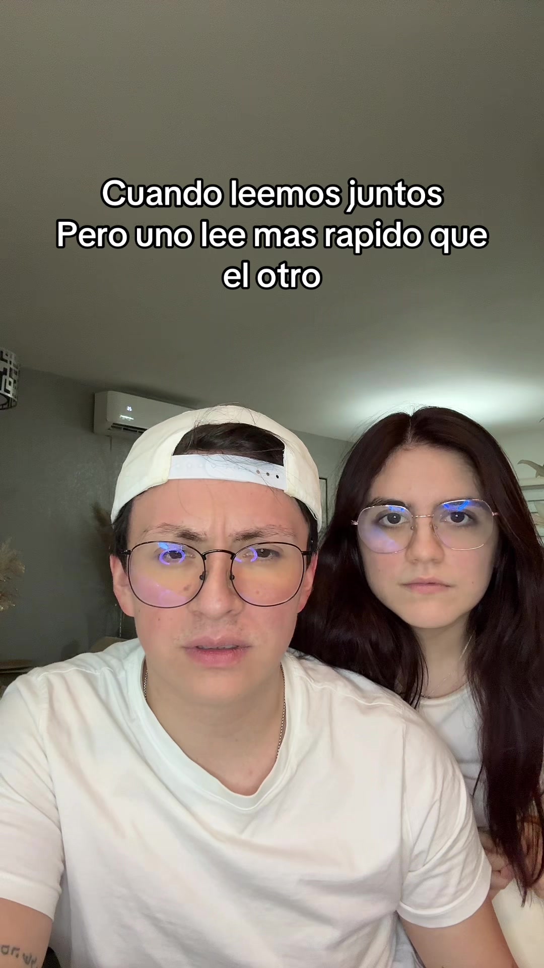 @Alex𓂀Dávila