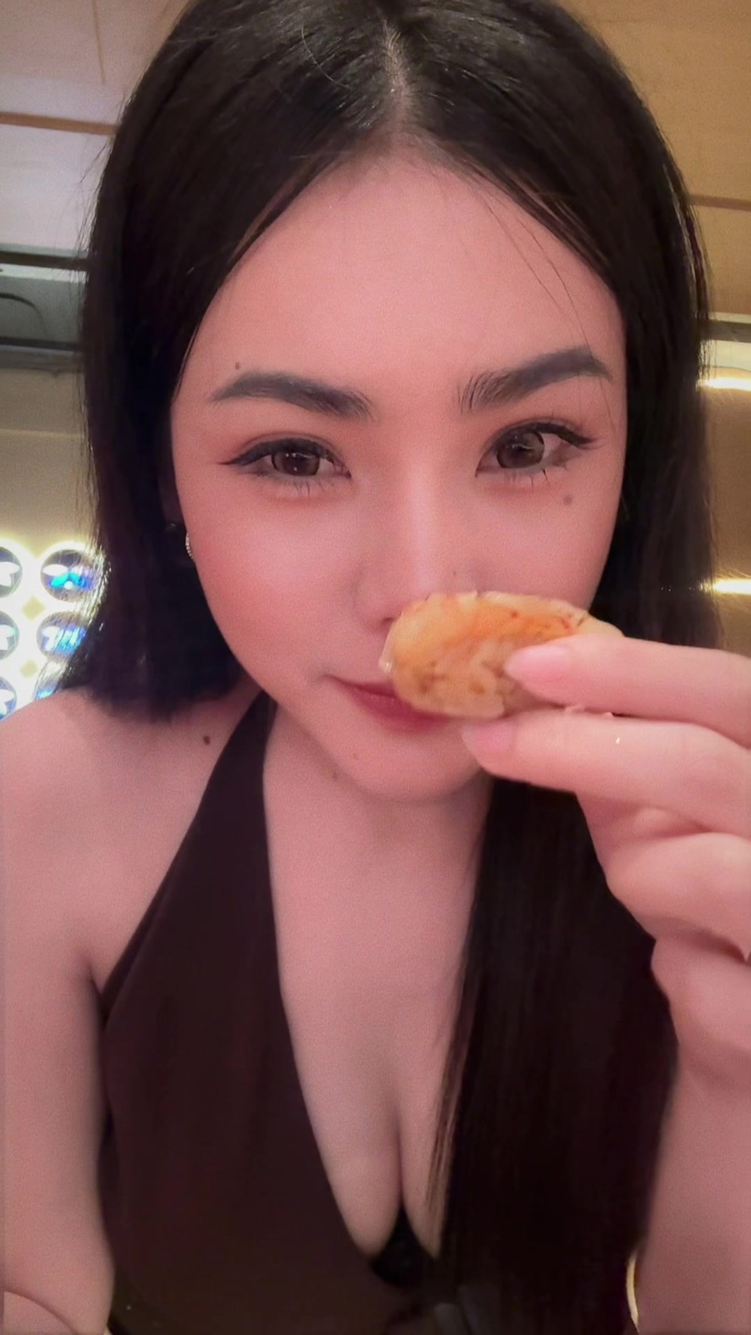 @ปิ๋ม ชุติมา