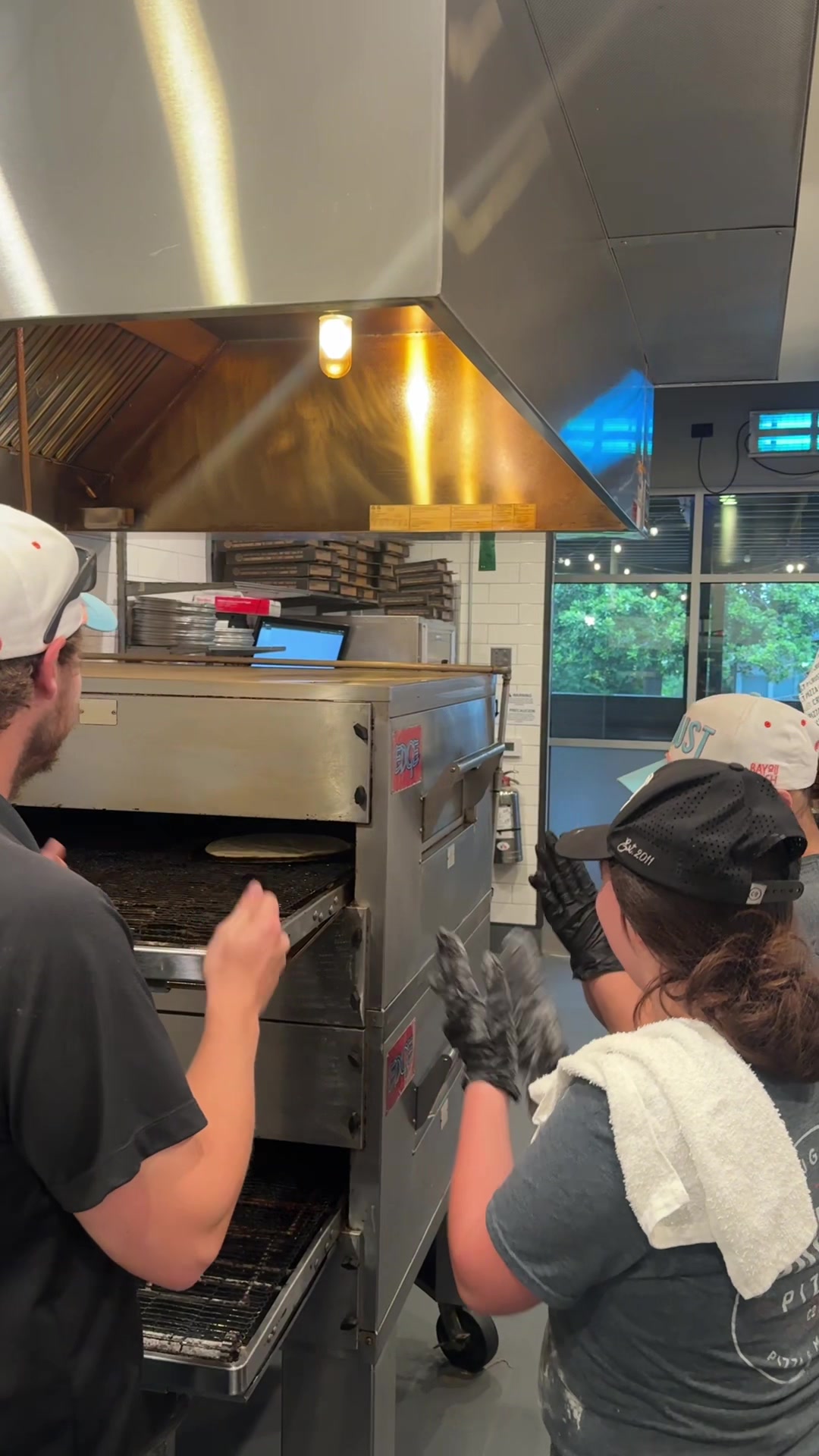 @crustpizzaco.sulphur