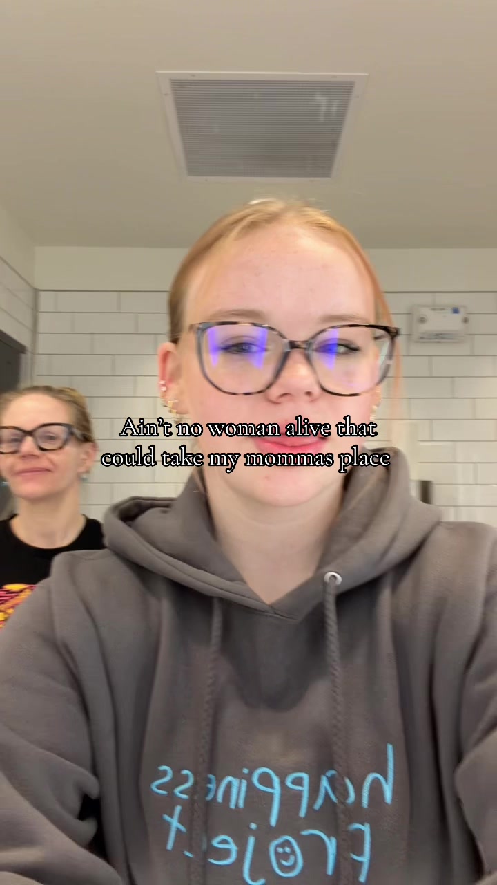 @Daph ☮️