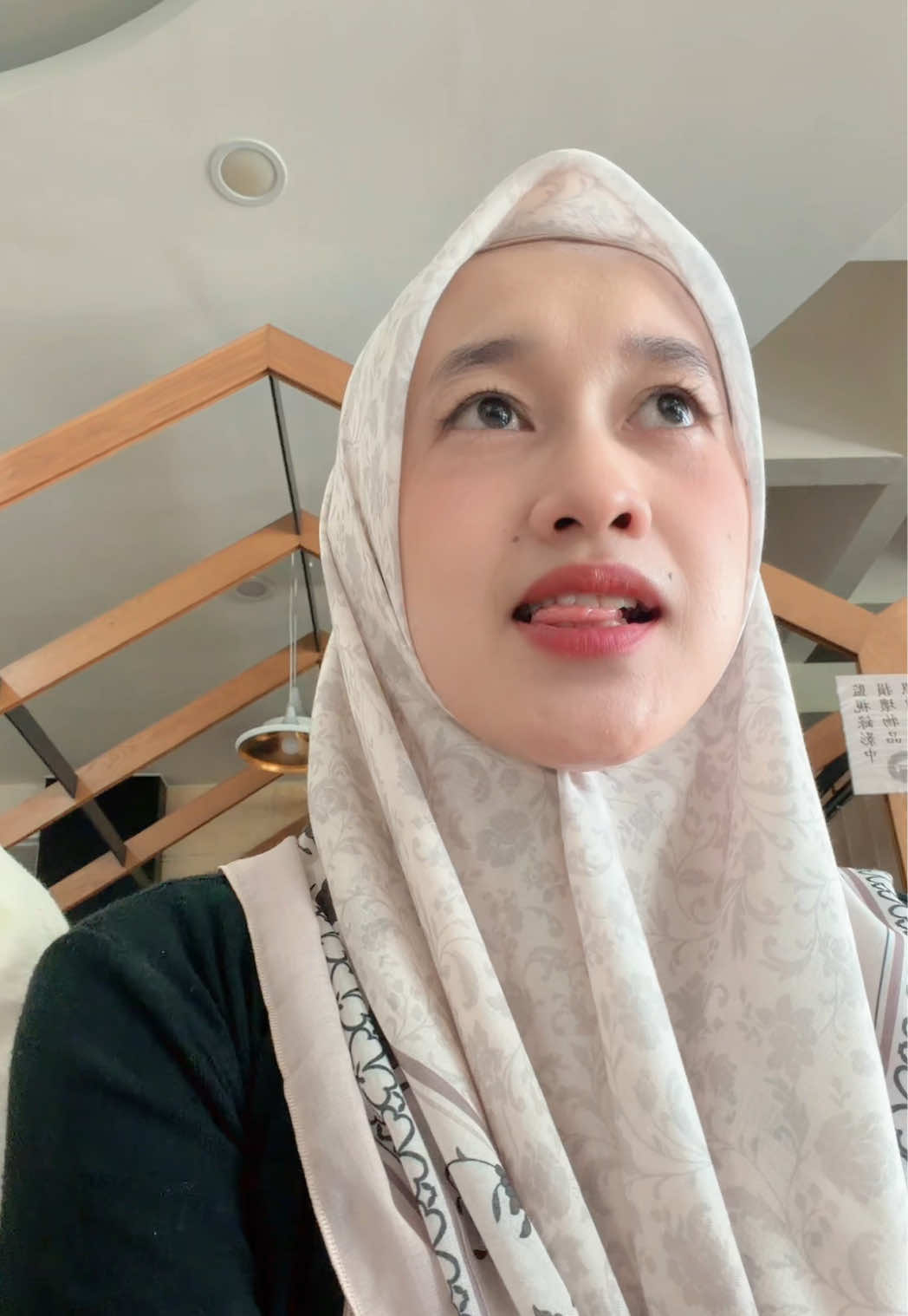 @🐣