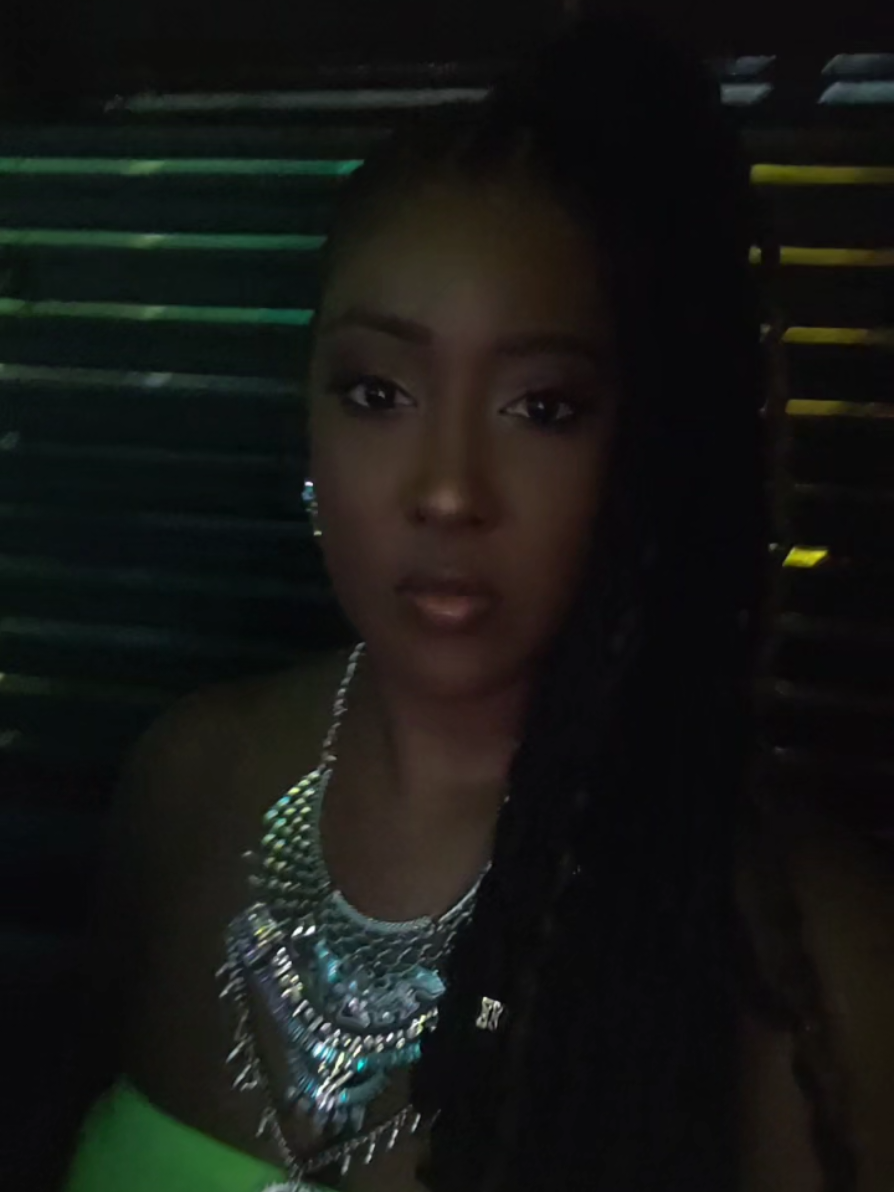 @TRINIHUNNIE