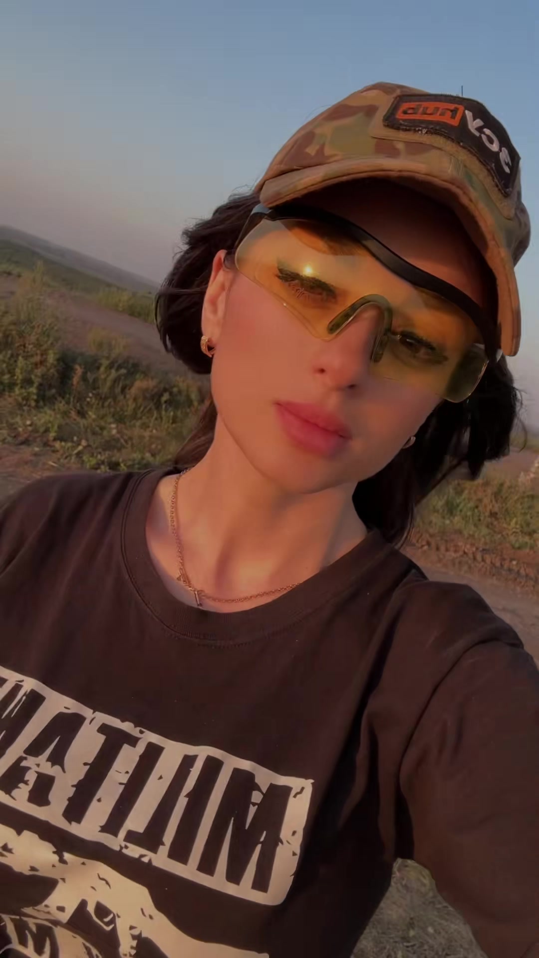 @Юлія
