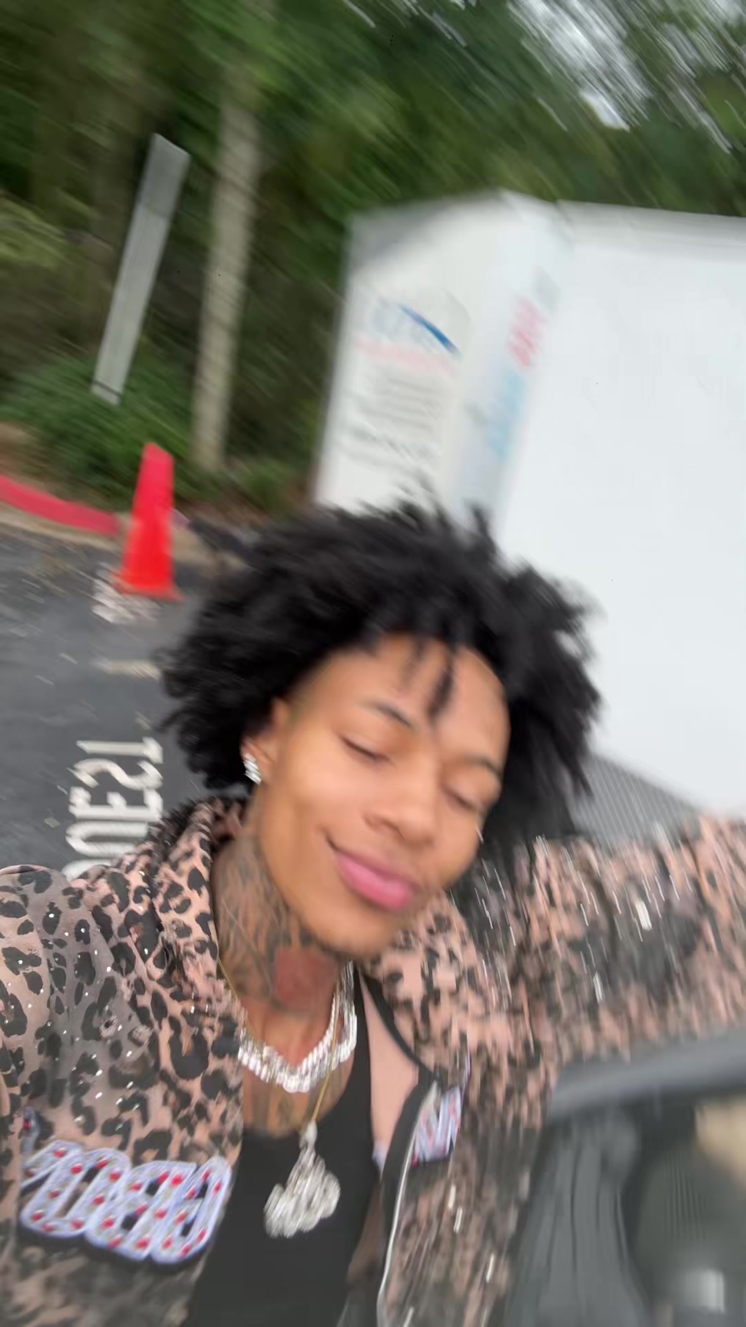 @Aj🫶🏼