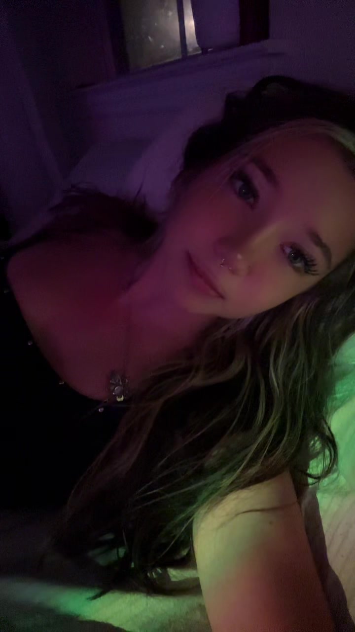 @nicole 𓆩♡𓆪