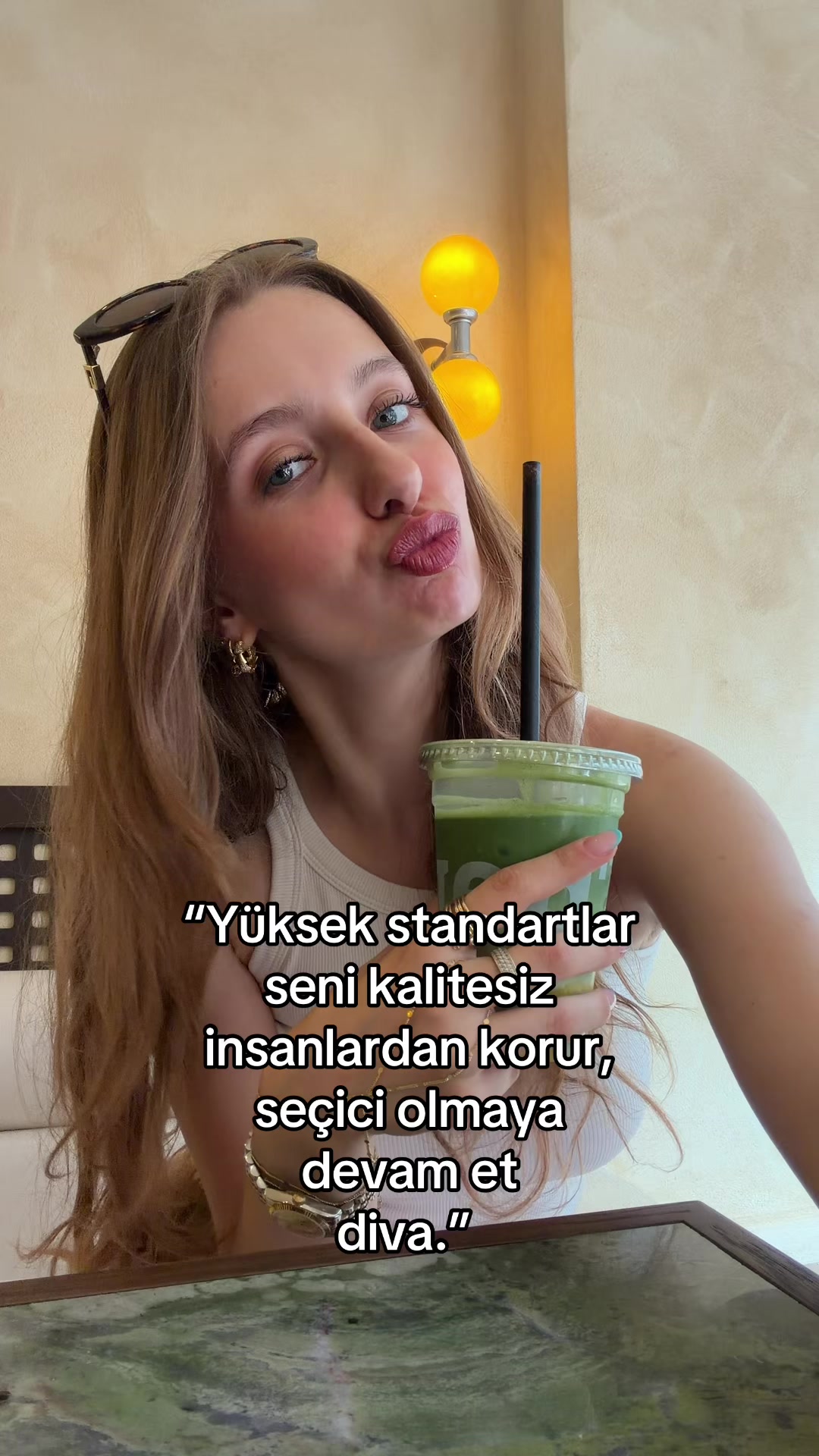 @Ela