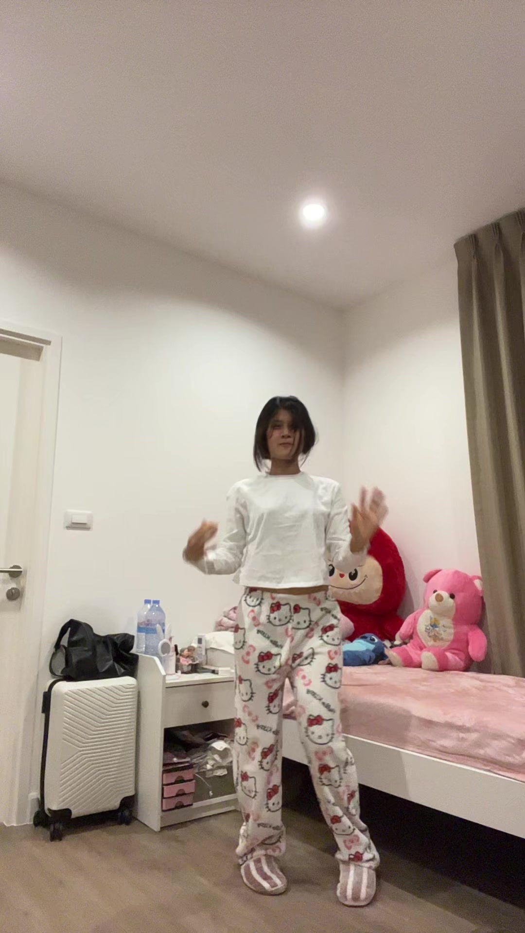 @🎀Su Aung🇳🇱.🇹🇭