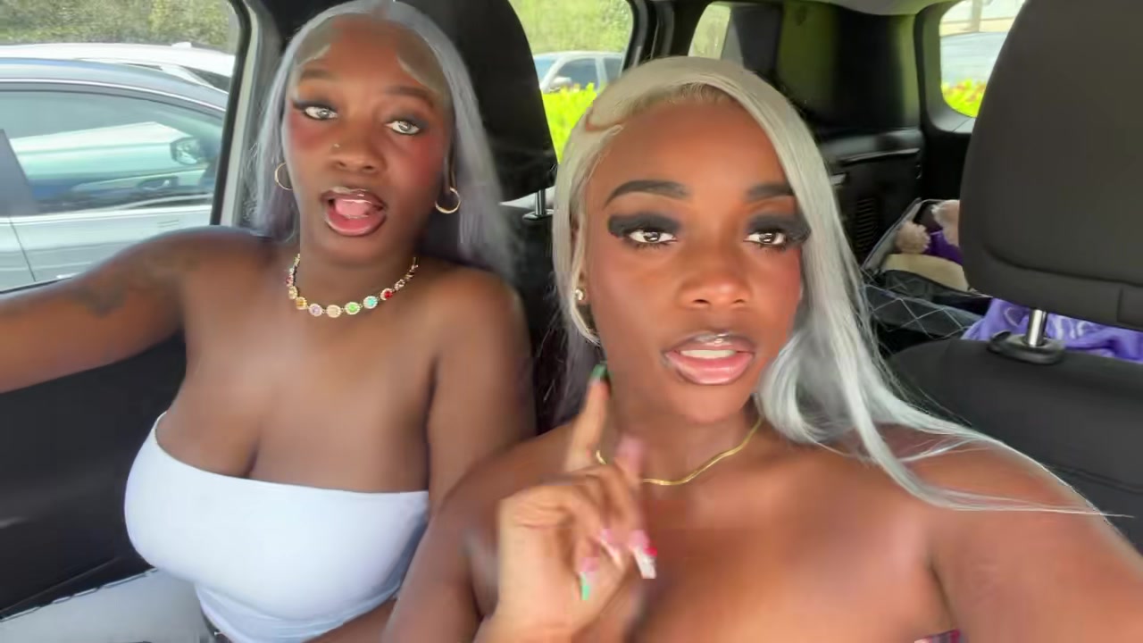 @KeepingUpWithTheNarcisses