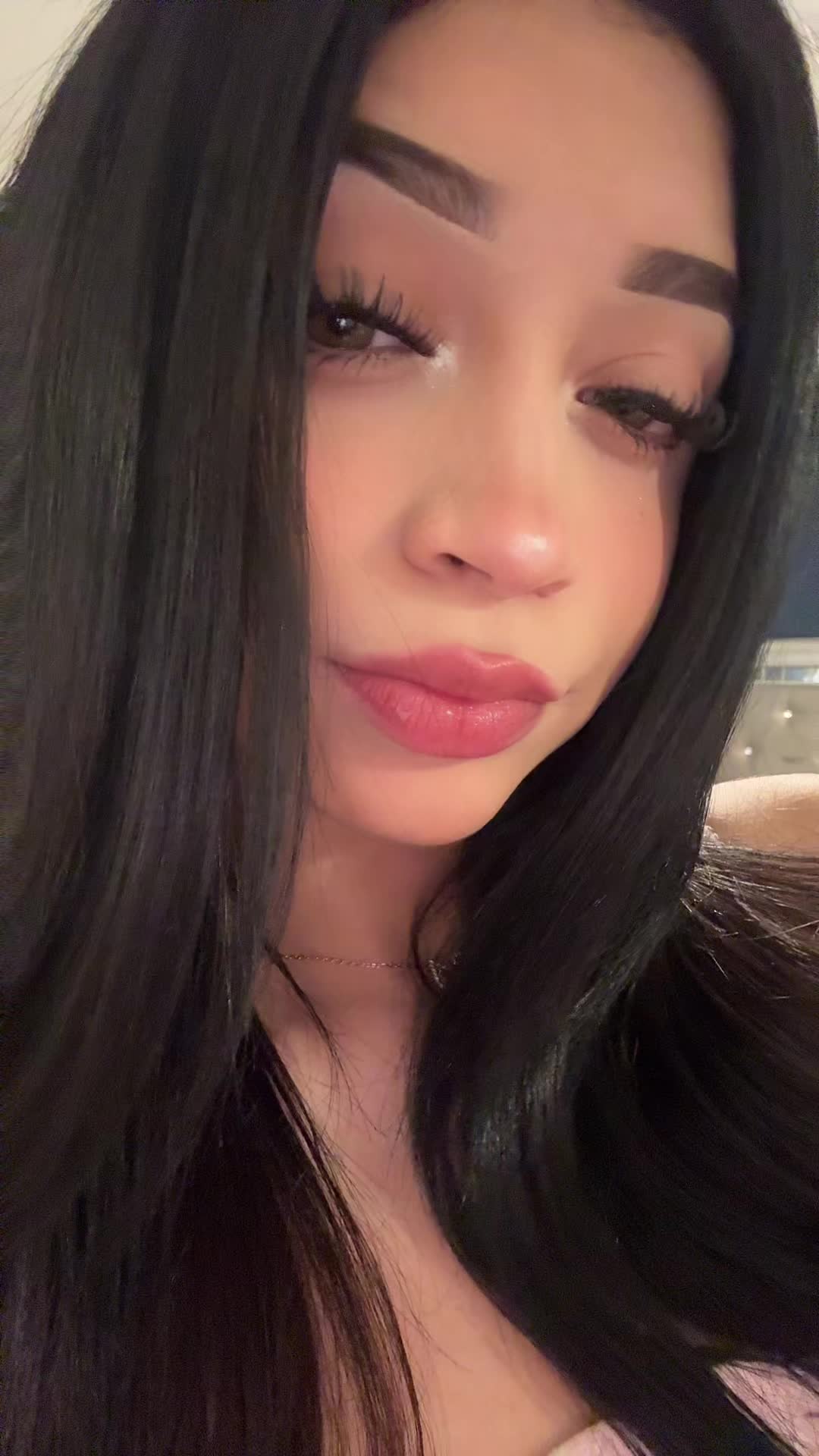 @𝗦 𝗛 𝗜 𝗥 𝗟 𝗘 𝗬