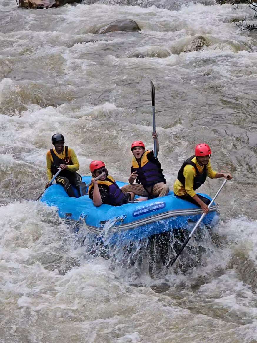 @Best rafting 4U camp