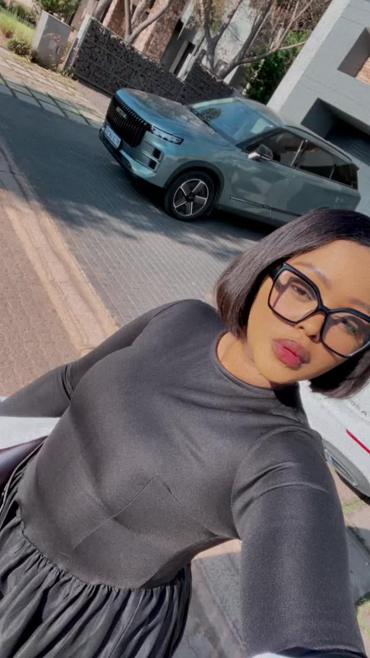 @Dieketseng Dee Diamond🌸