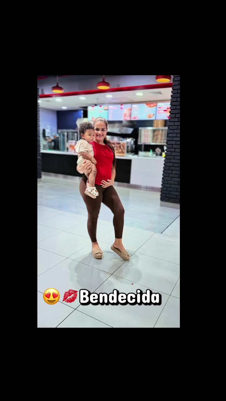 @Erizaira Feliz La mejor