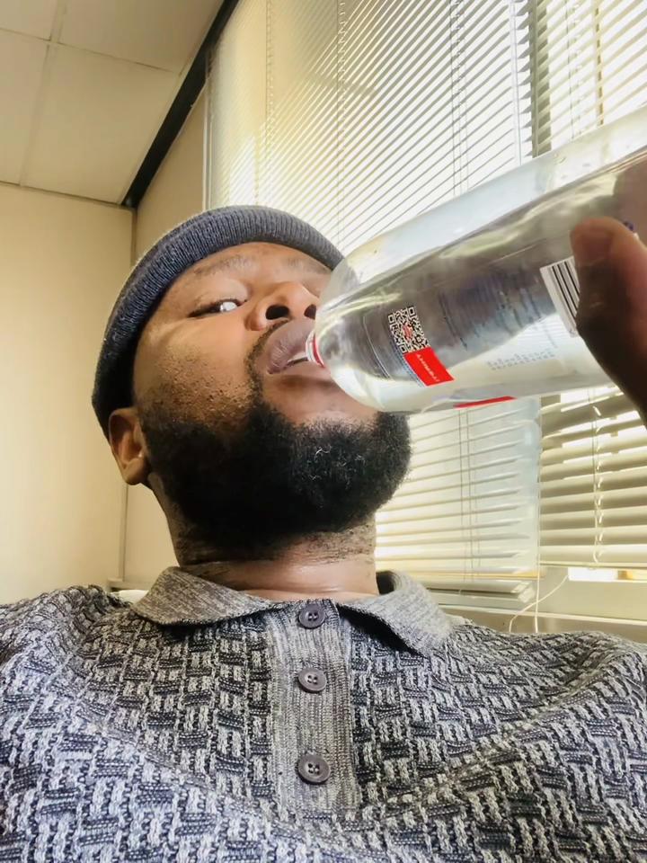 @Menzi Majola