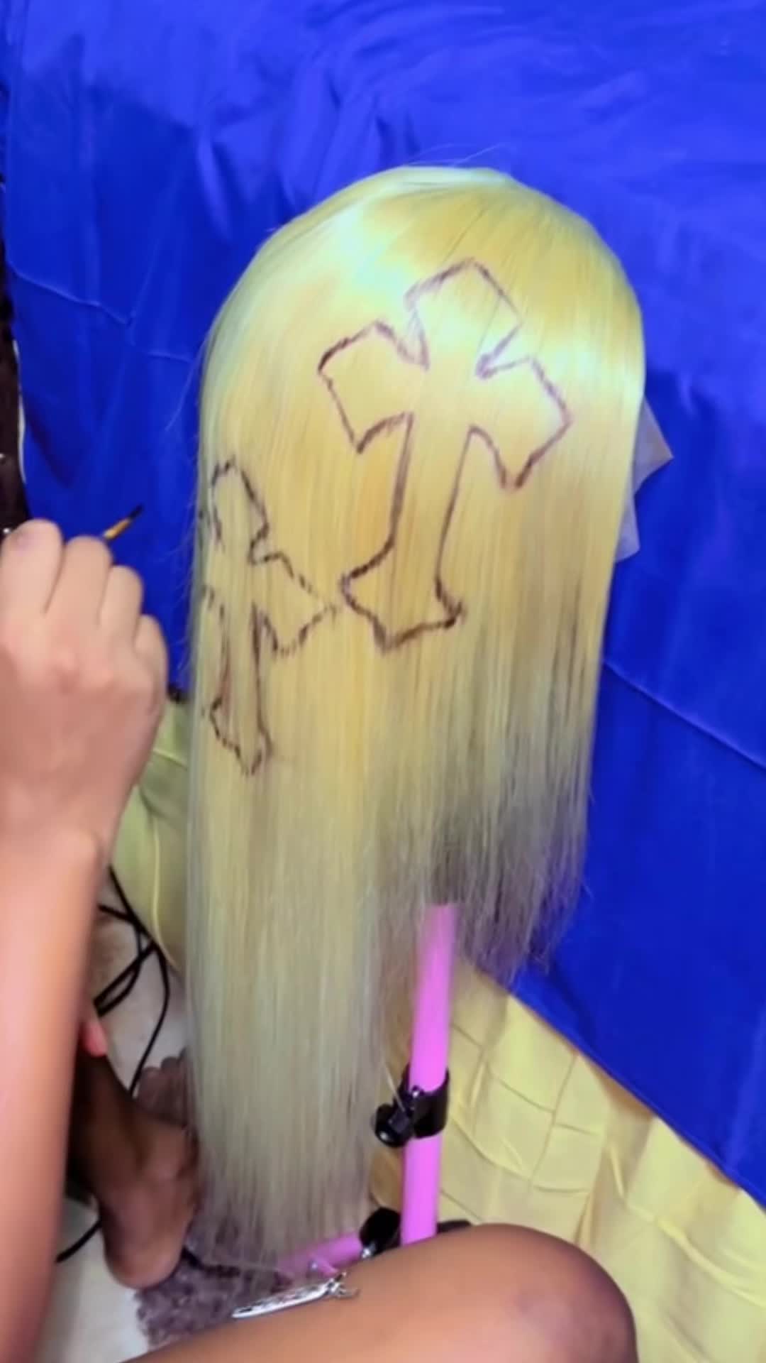 @1slayedbyhanna__
